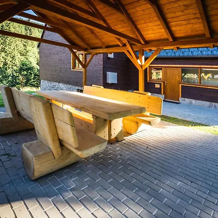 Apartman Lyra Vidly Exterior foto